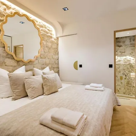 B1 Beautiful, Luxury Near Eiffel Tower Sleeps Ac * باريس