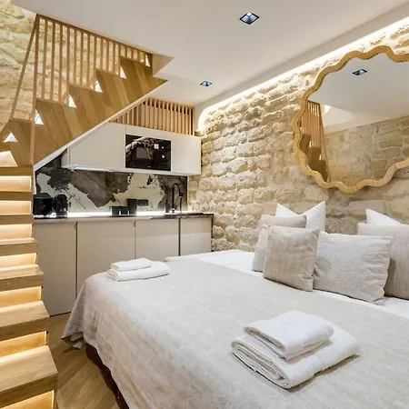 B1 Beautiful, Luxury Near Eiffel Tower Sleeps Ac شقة باريس