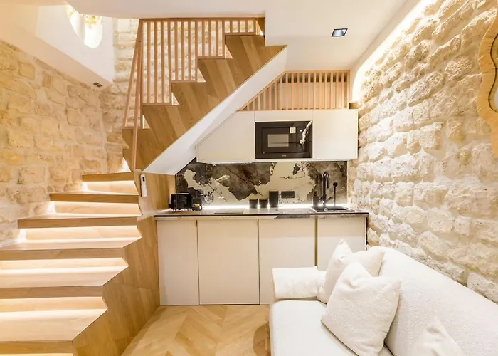 B1 Beautiful, Luxury Near Eiffel Tower Sleeps Ac Paris