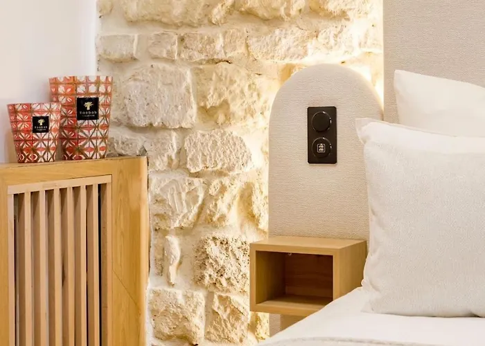 B1 Beautiful, Luxury Near Eiffel Tower Sleeps Ac *