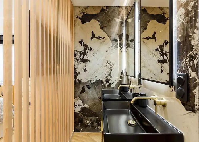 B1 Beautiful, Luxury Near Eiffel Tower Sleeps Ac Appartement